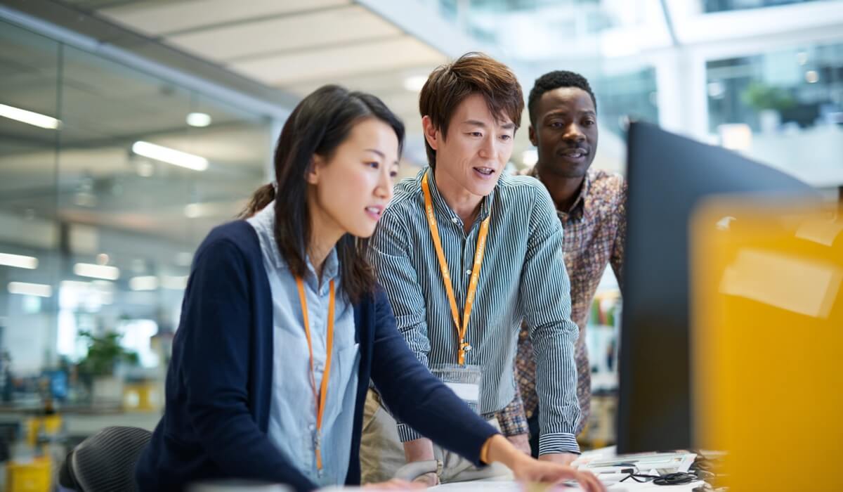 Designing-an-AI- Workforce-Training-Strategy_ (1) Designing an AI Workforce Training Strategy Aligned to Real Work